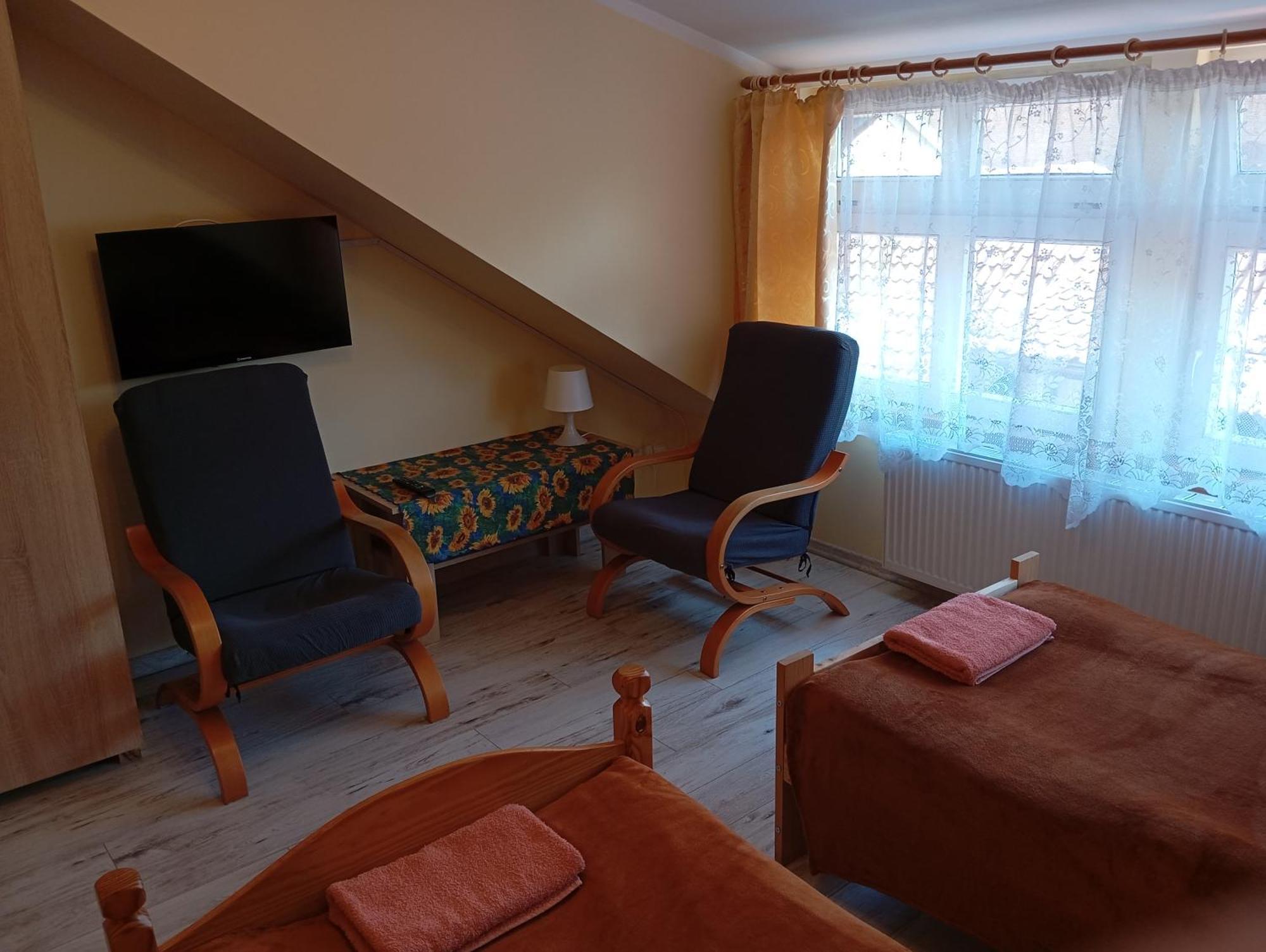 Pokoje Goscinne U Anka Reszel Exterior foto